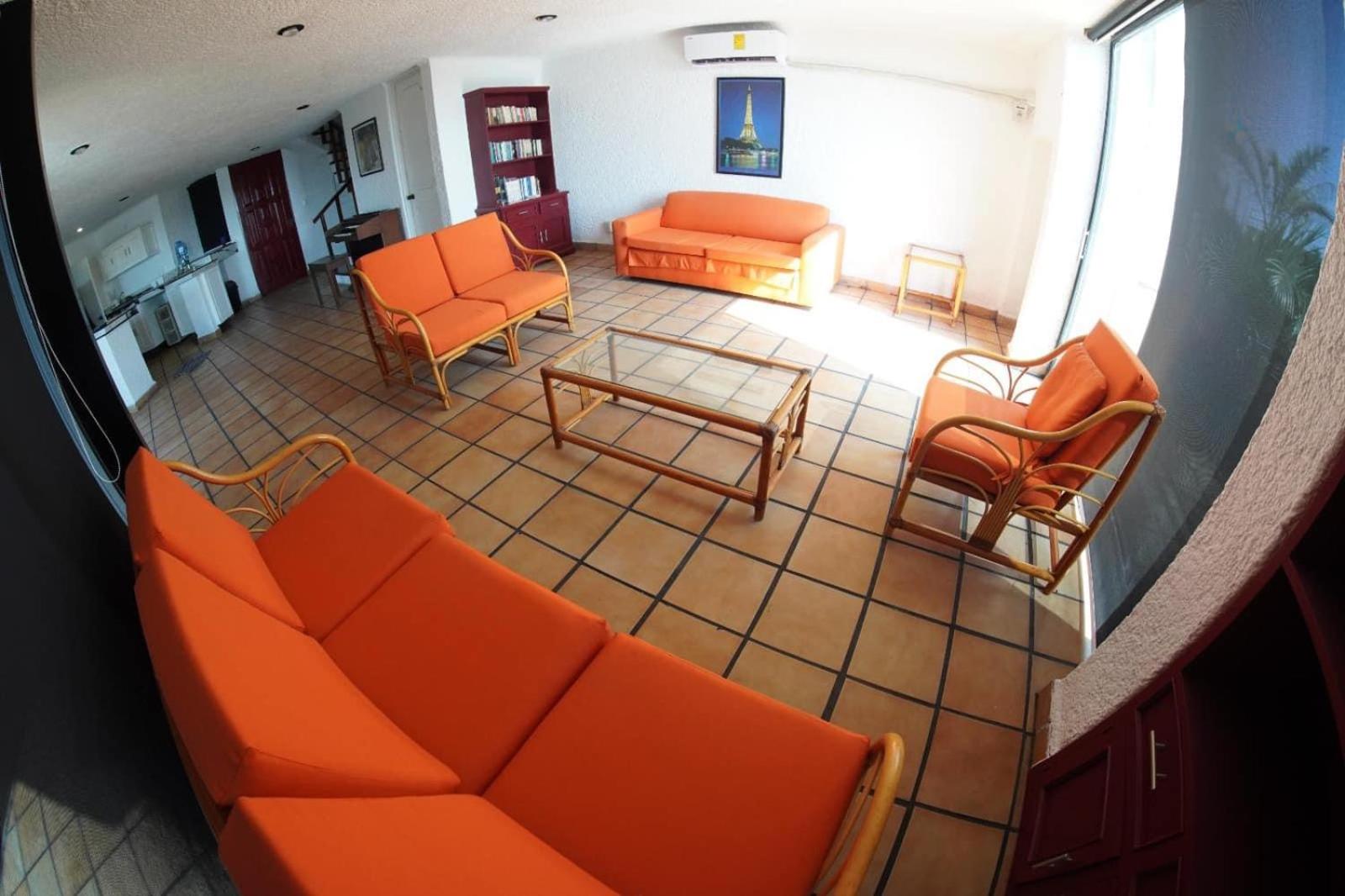 Apartamento con vista al Mar view 4
