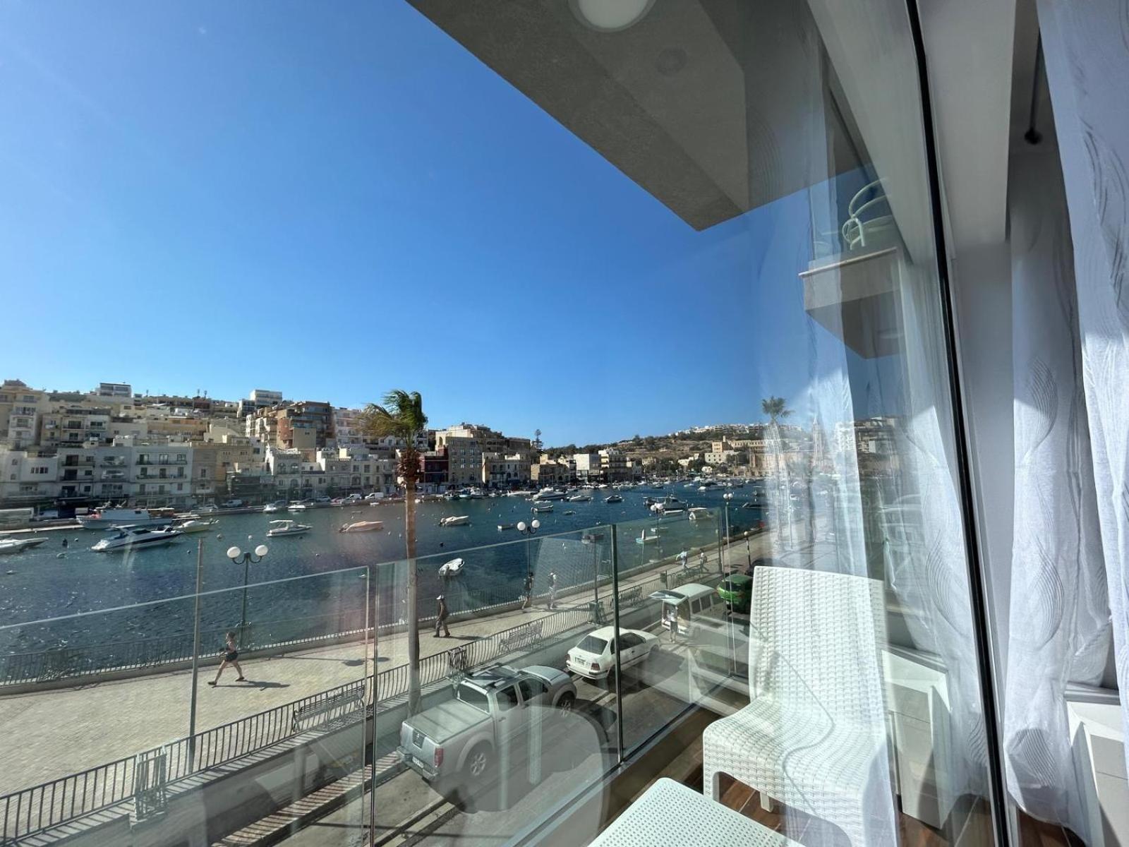Seafront Marsaskala Apartment