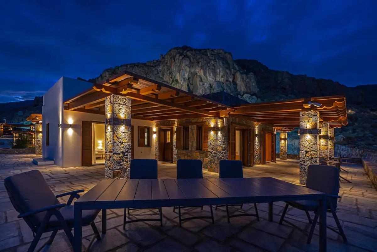 Villa Caves I