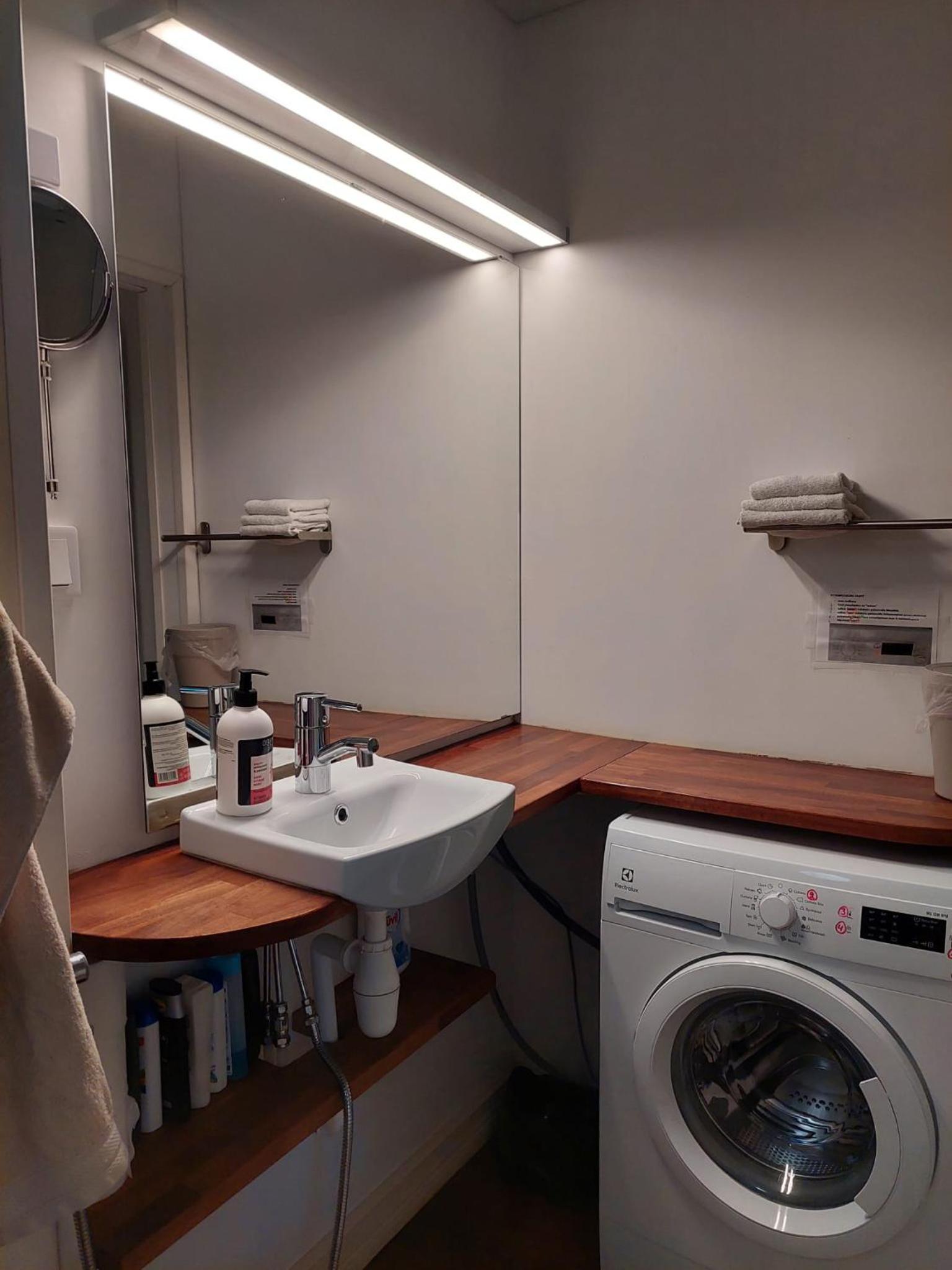 ilmastoitu asunto vanhassa talossa - Airconditioned apartment at the heart of Turku view 4