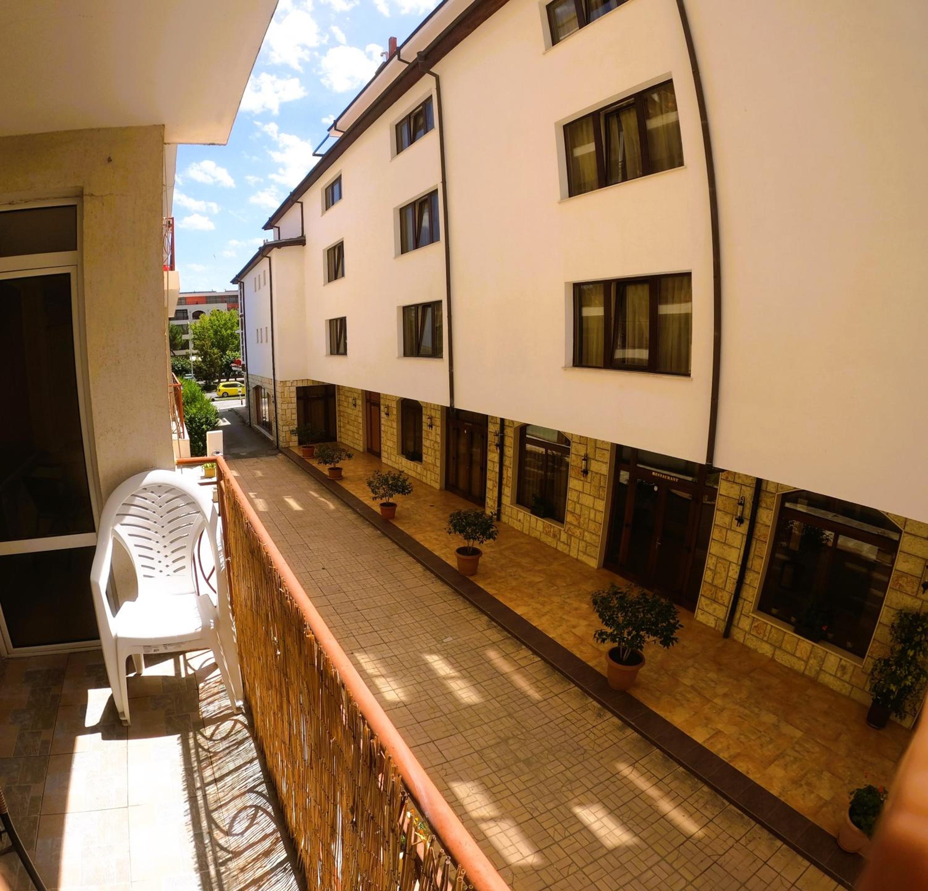 Aleksiev Sunny Day 1 Apartment