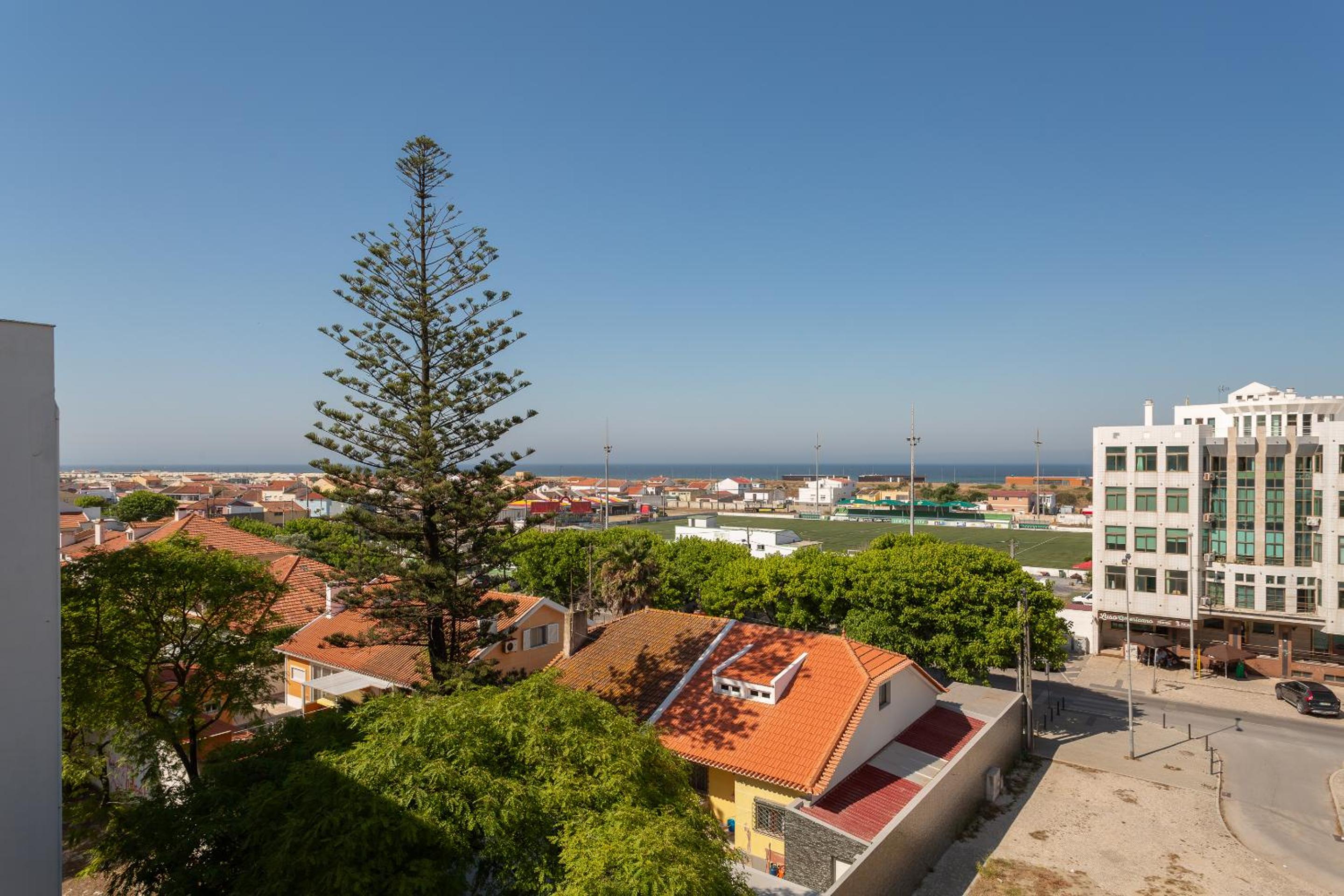 BeGuest Caparica Sea Lovers view 2