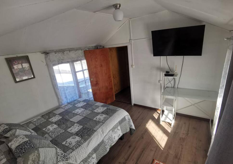 Cabaña muy confortable con buena ubicación y acceso