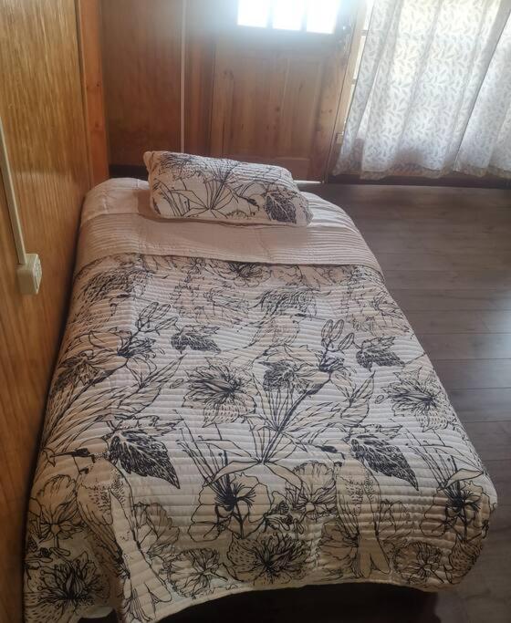 Cabaña muy confortable con buena ubicación y acceso