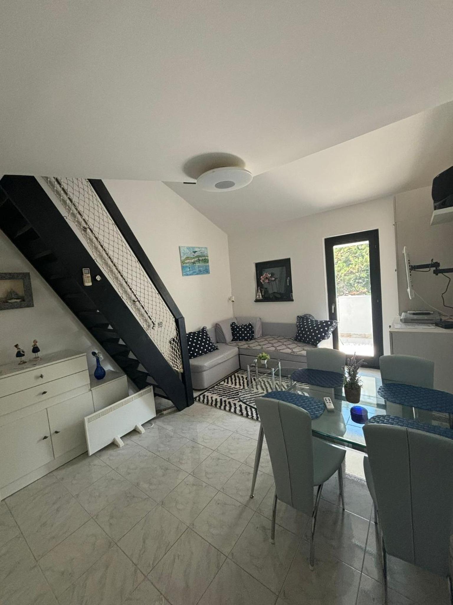 Studio apartman Pepi