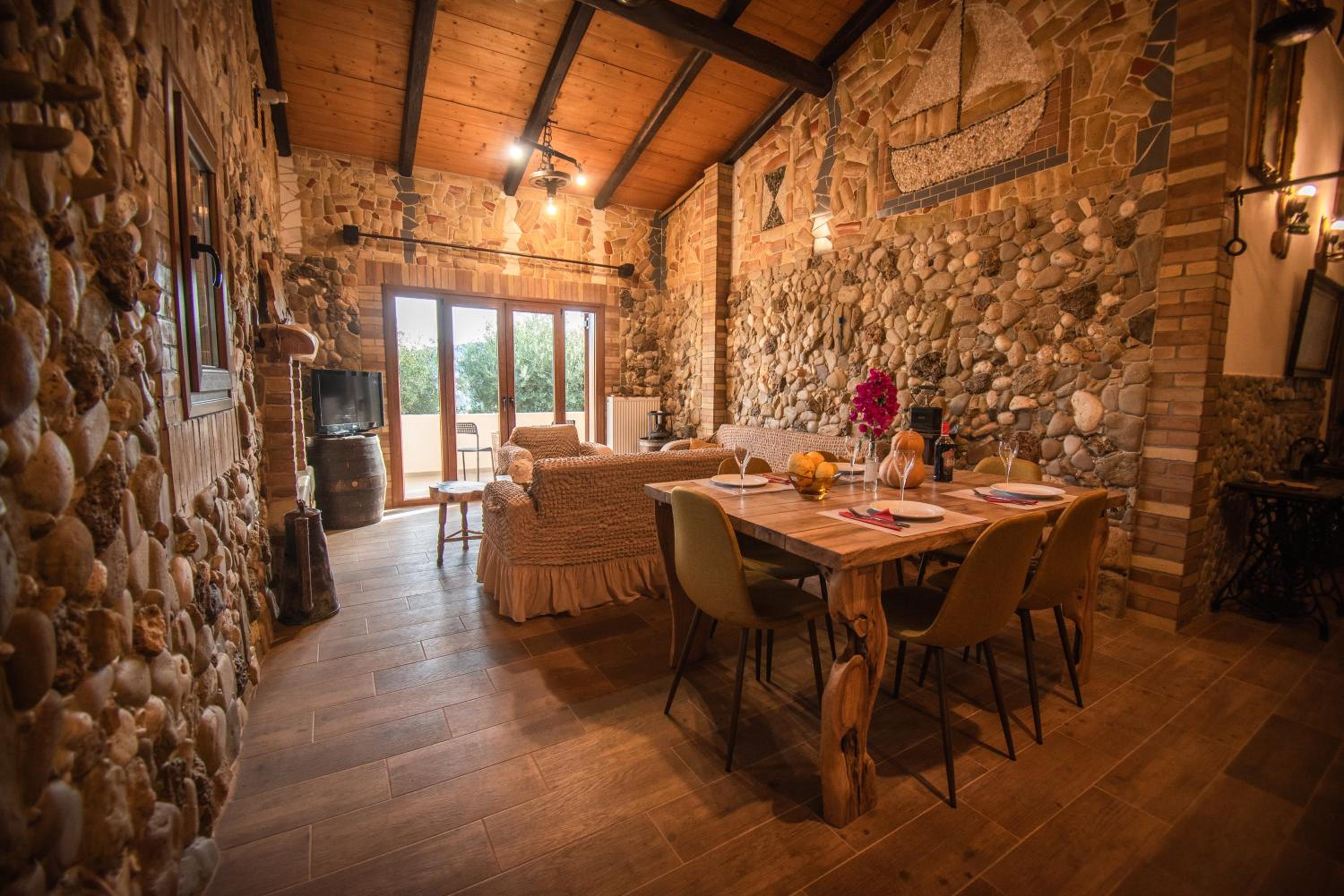 Wood & Stone House view 5