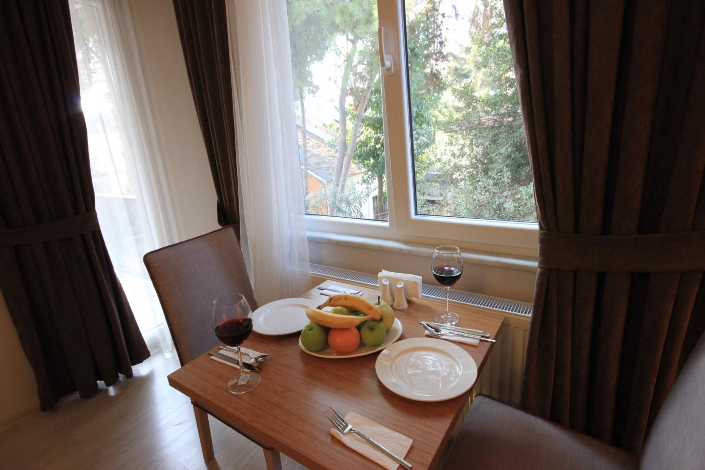 Şeker Apartments