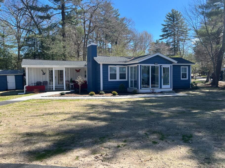 Lakefront Bliss: Your Perfect Getaway on the Water view 4