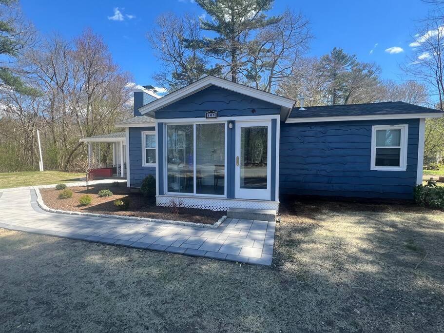 Lakefront Bliss: Your Perfect Getaway on the Water view 2