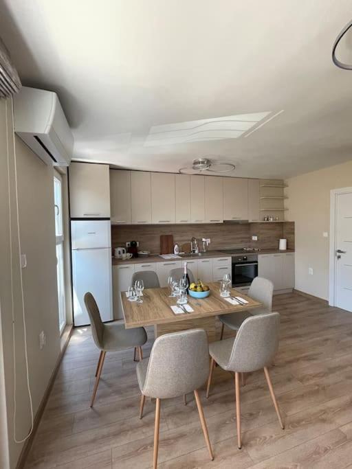 Comfy home 2 - Burgas Centre