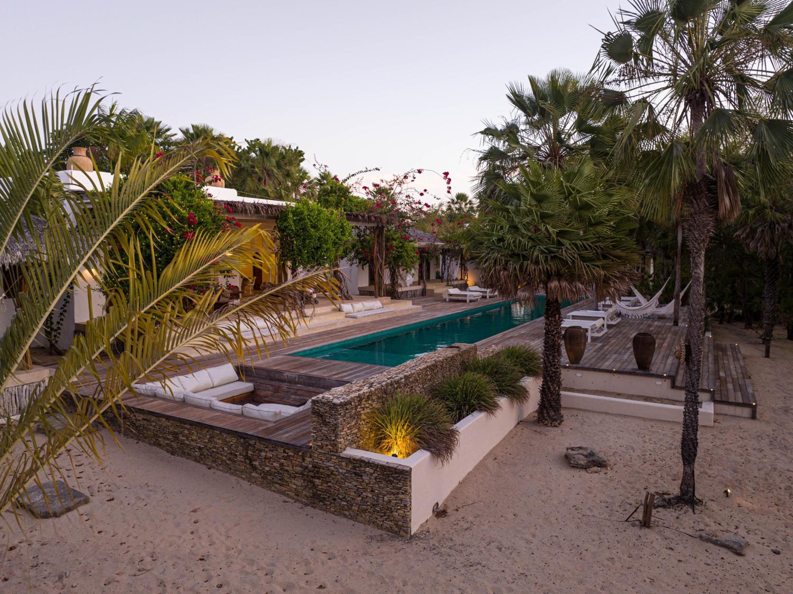 Villa Paz - La Villa Group