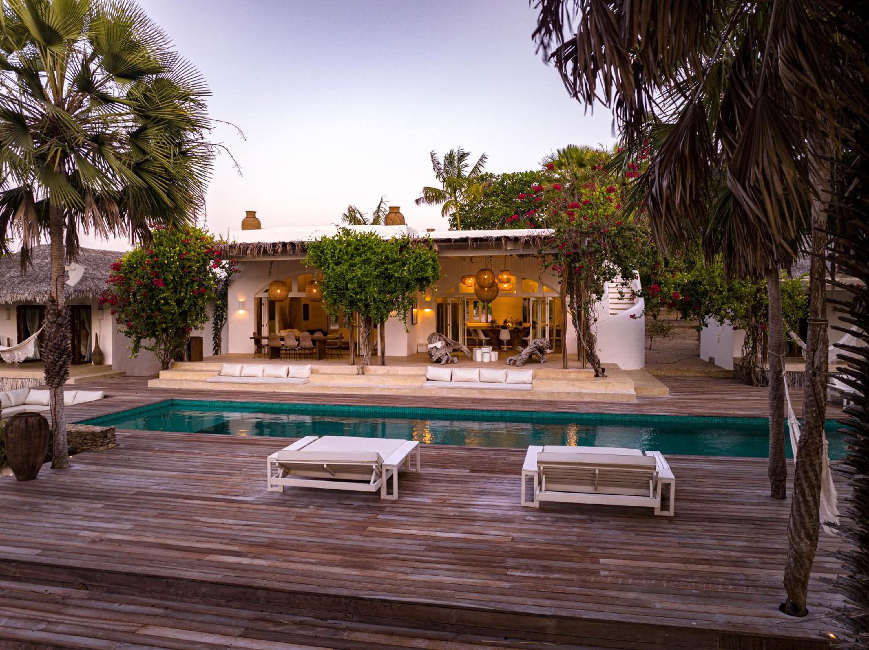 Villa Paz - La Villa Group