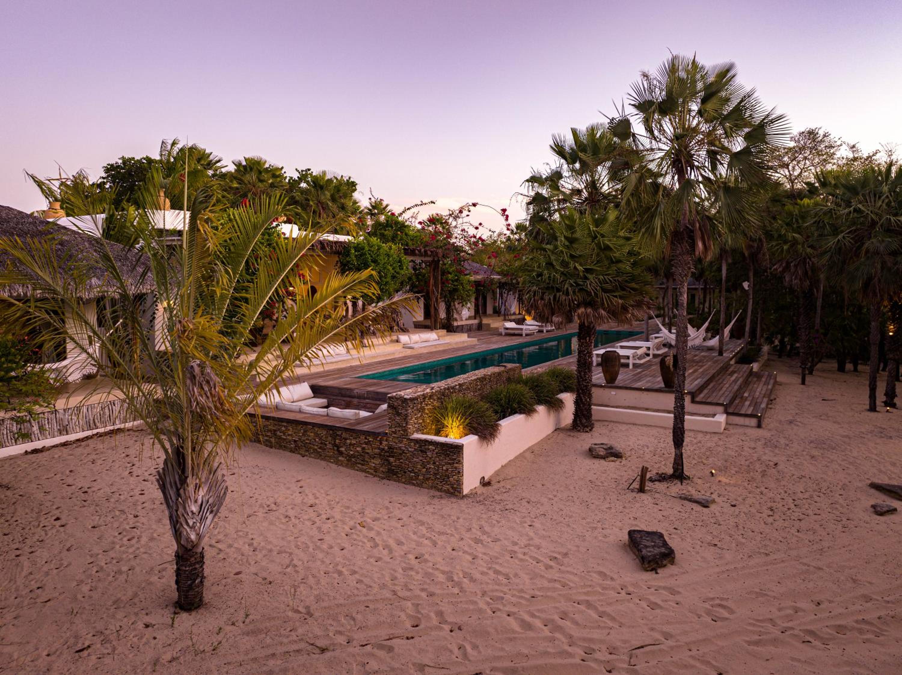 Villa Paz - La Villa Group