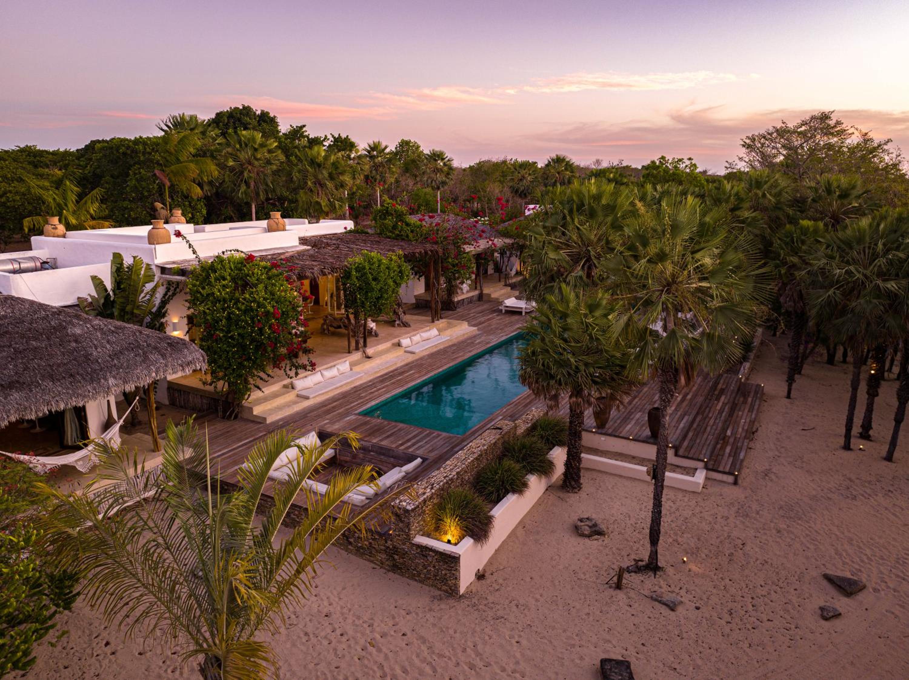 Villa Paz - La Villa Group