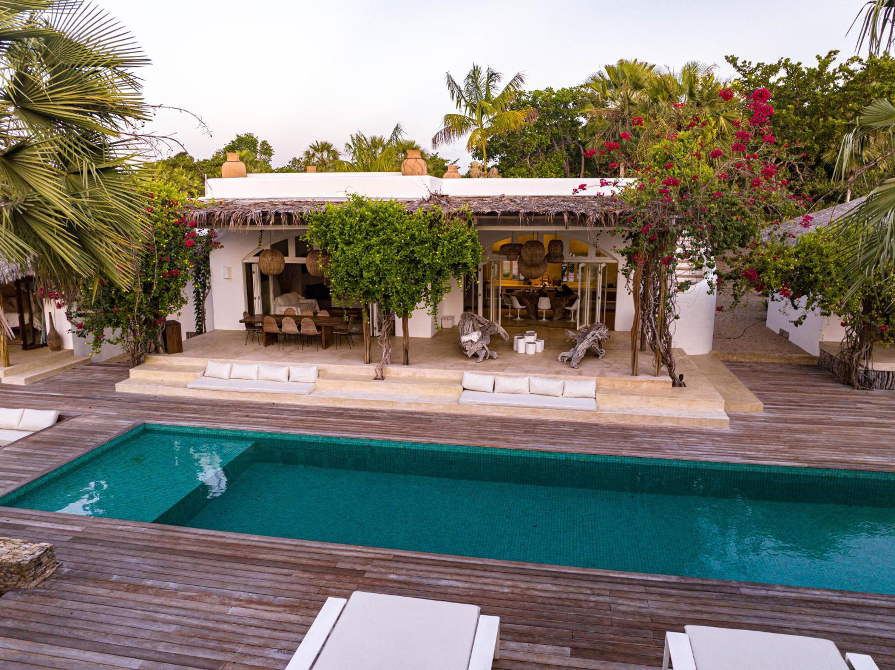 Villa Paz - La Villa Group