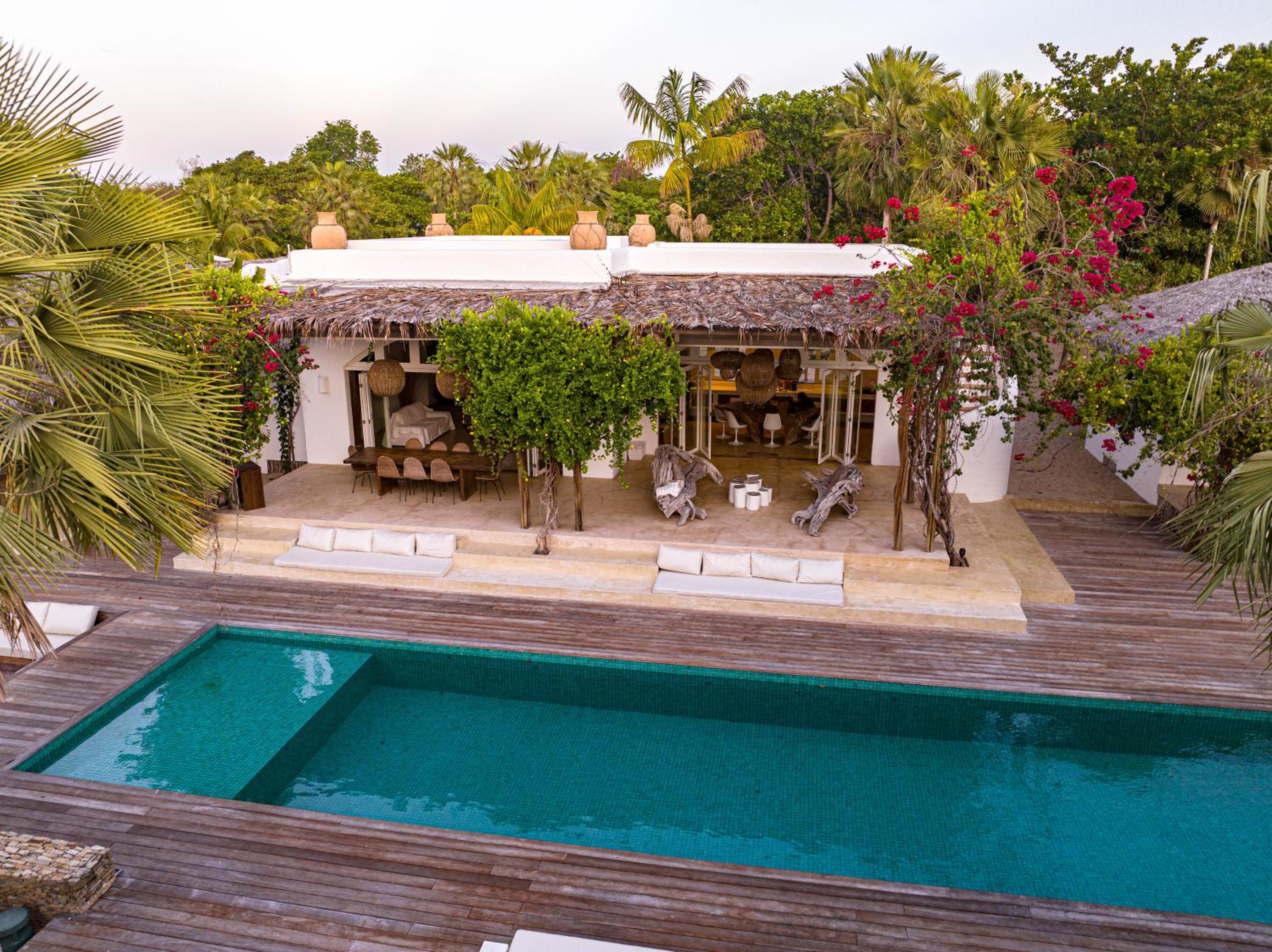 Villa Paz - La Villa Group