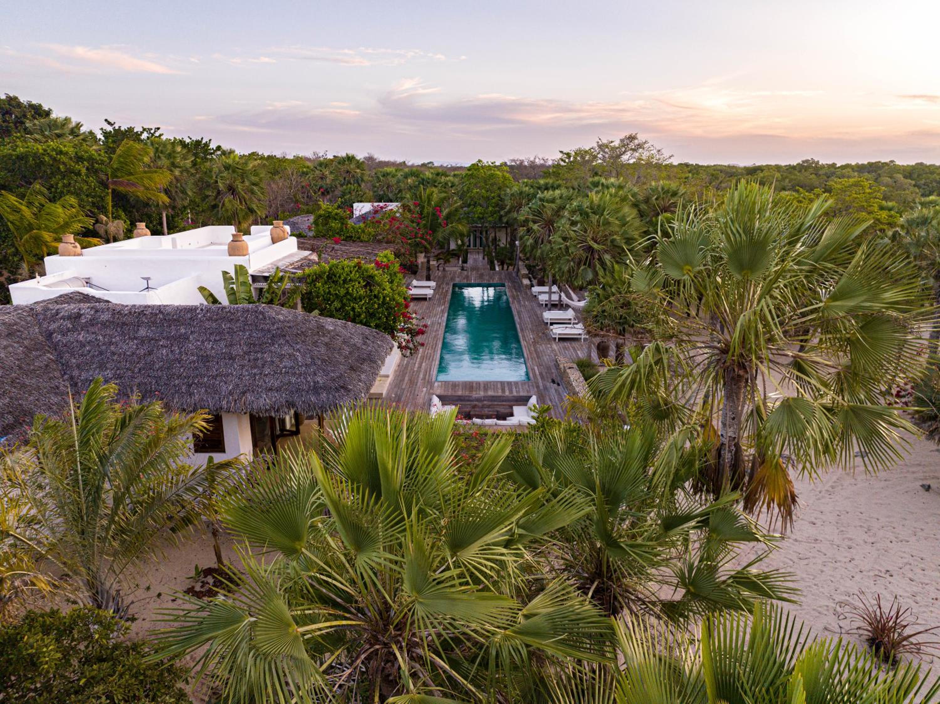 Villa Paz - La Villa Group