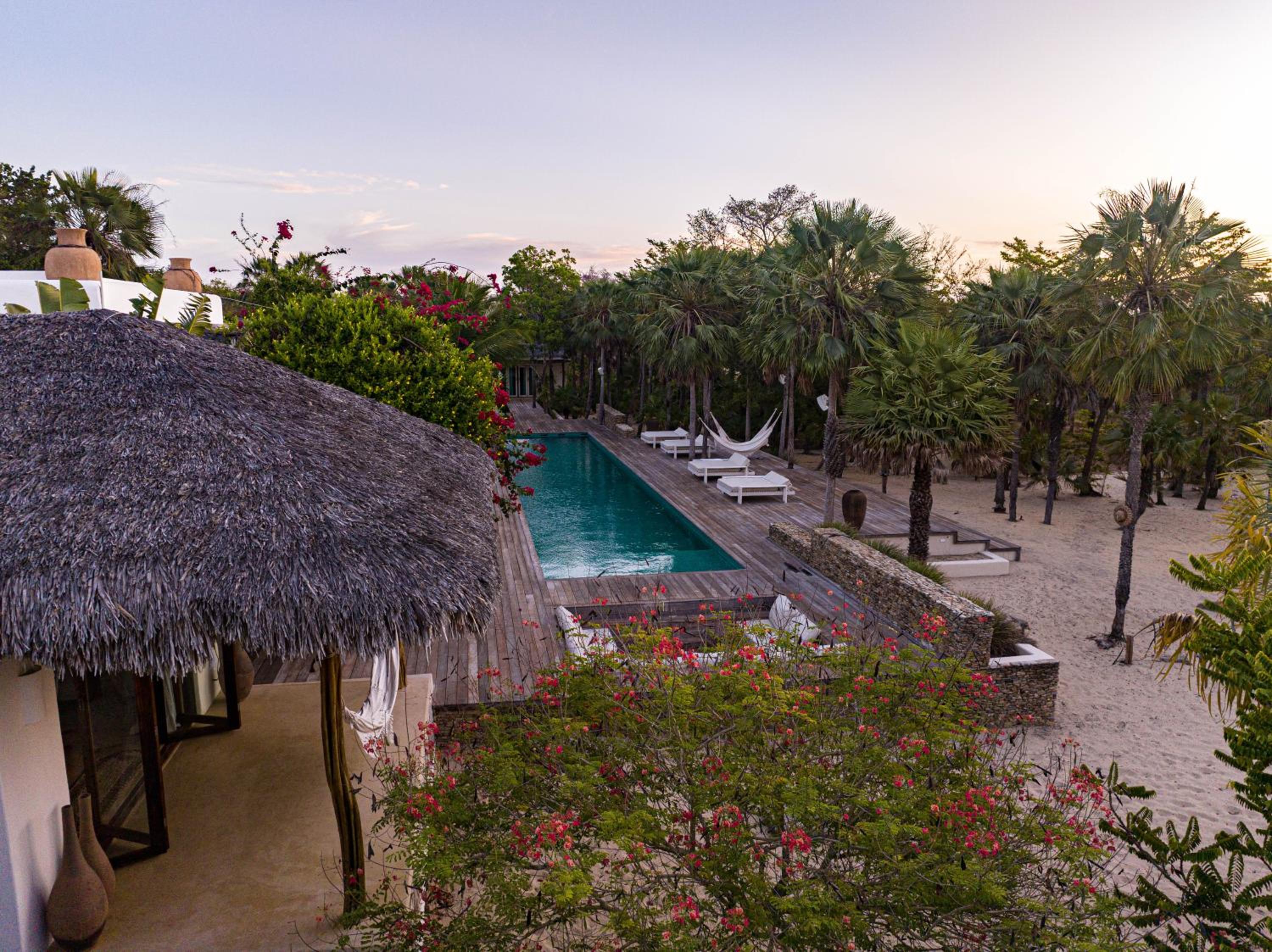 Villa Paz - La Villa Group
