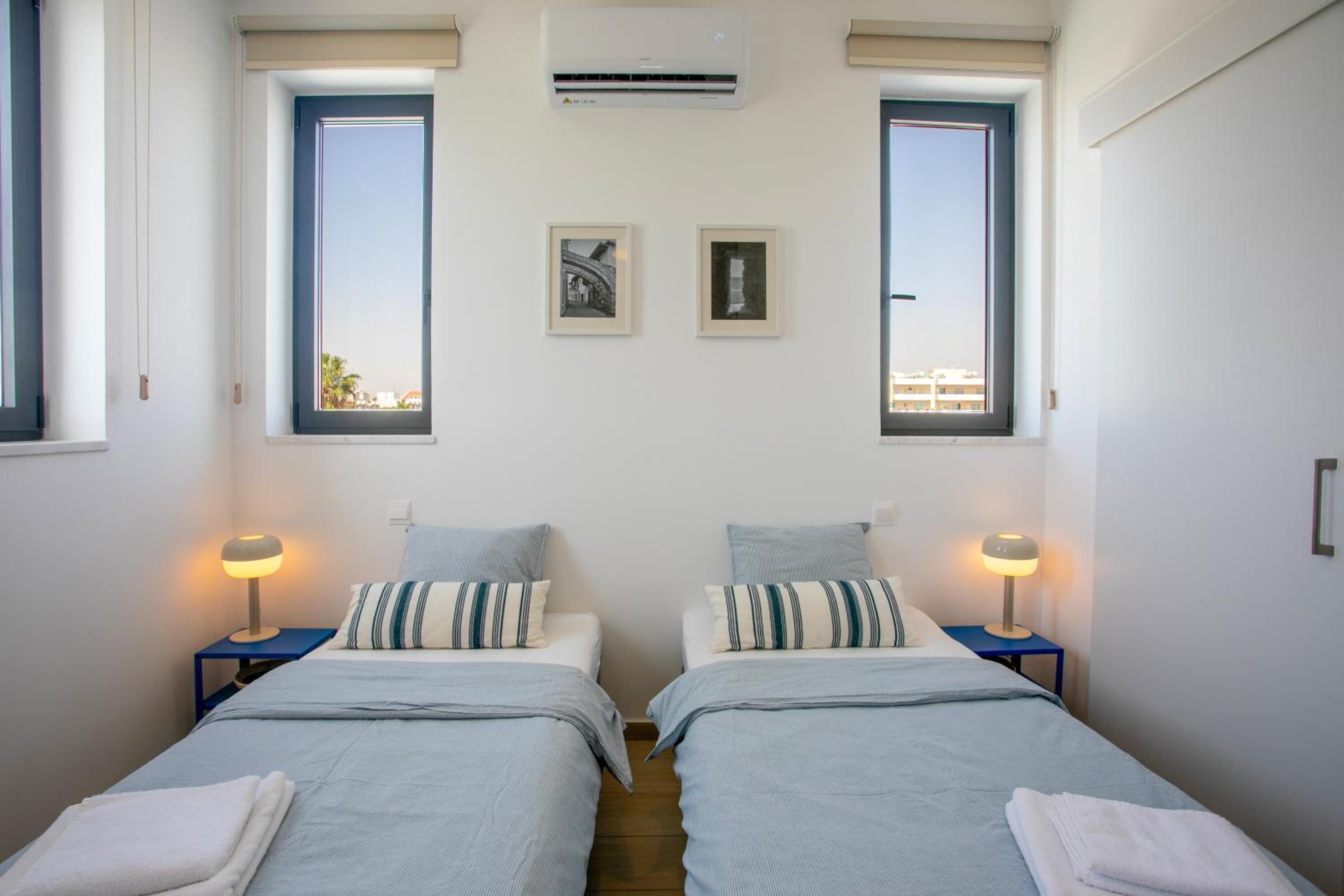 Palmove Newly Build Seaview Apt