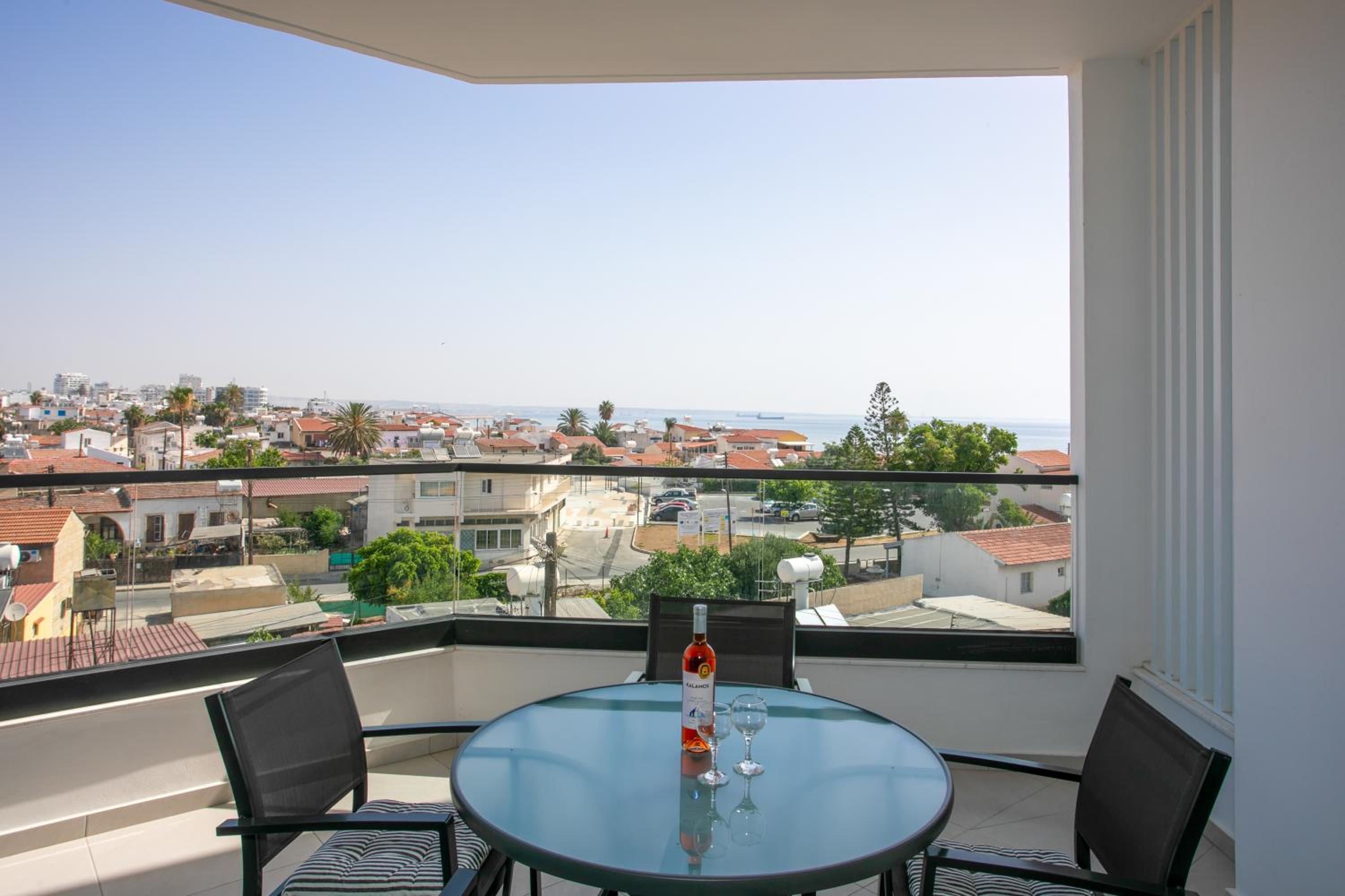 Palmove Newly Build Seaview Apt