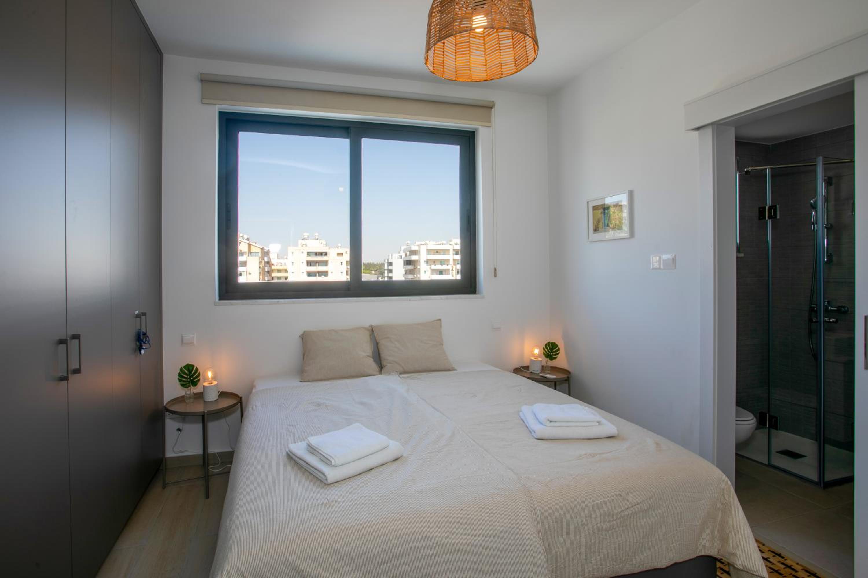 Palmove Newly Build Seaview Apt