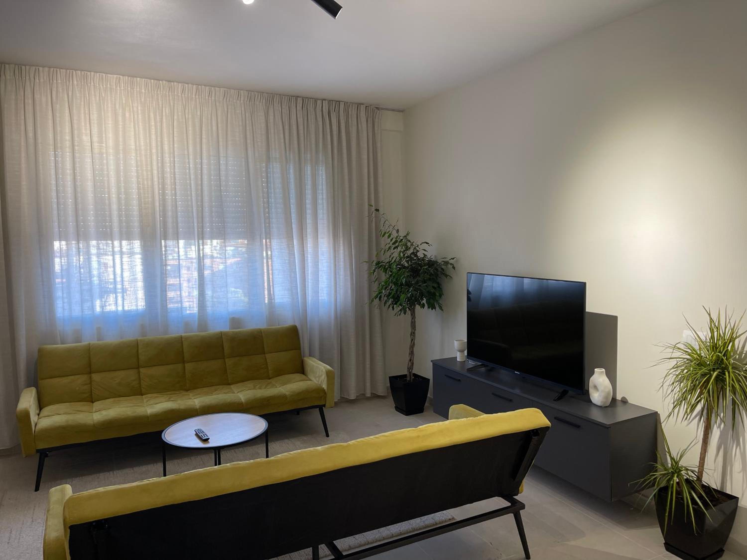 New Bazar - 2 Rooms Apartment