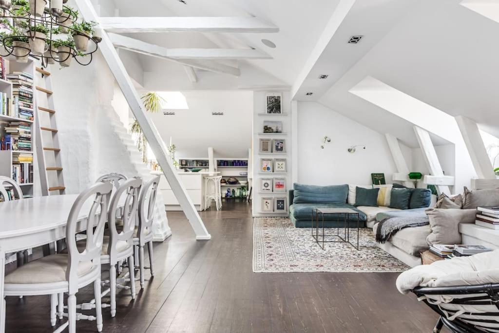 Elegant Östermalm Loft view 5
