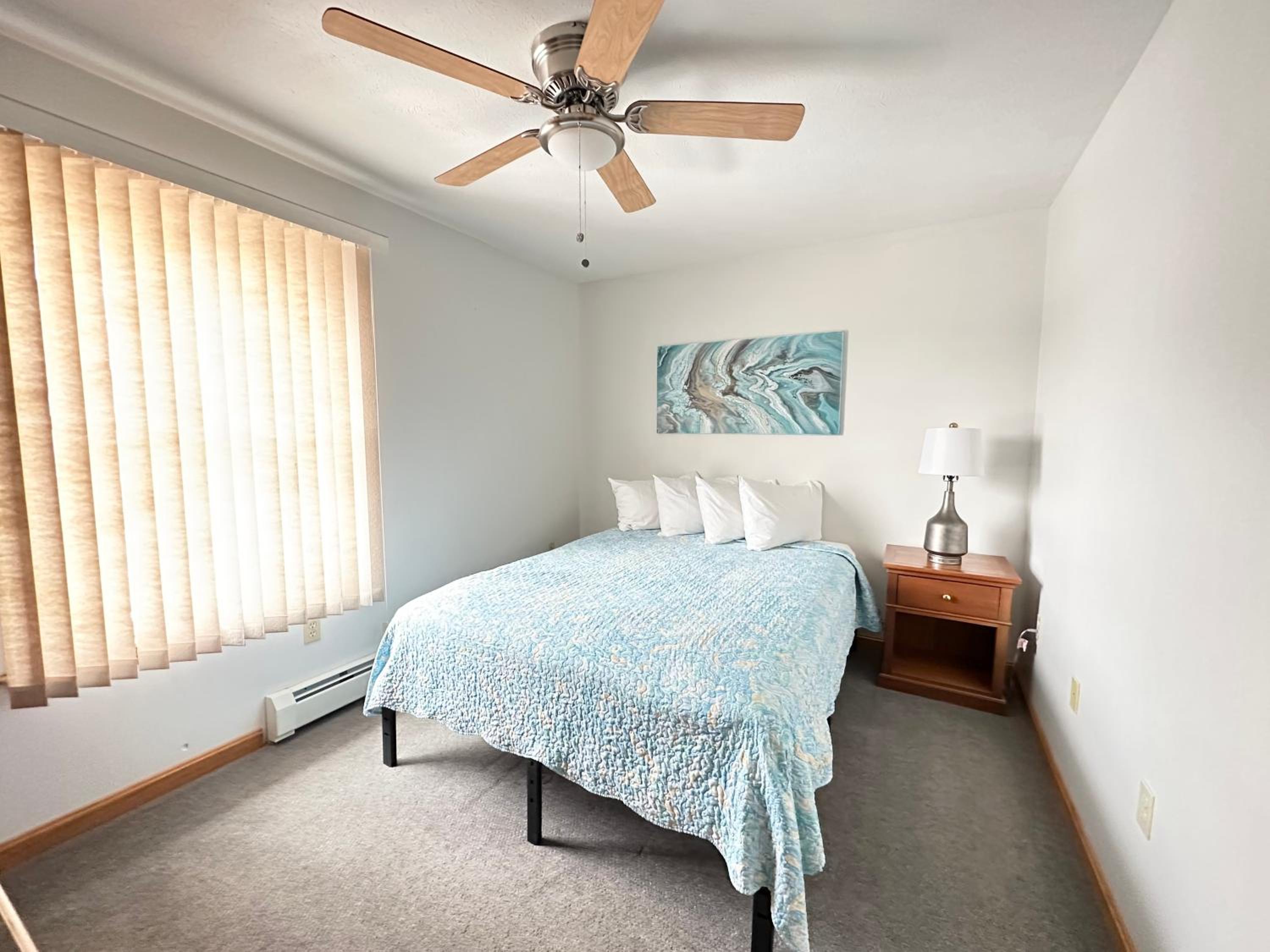 Abellona Inn & Suites