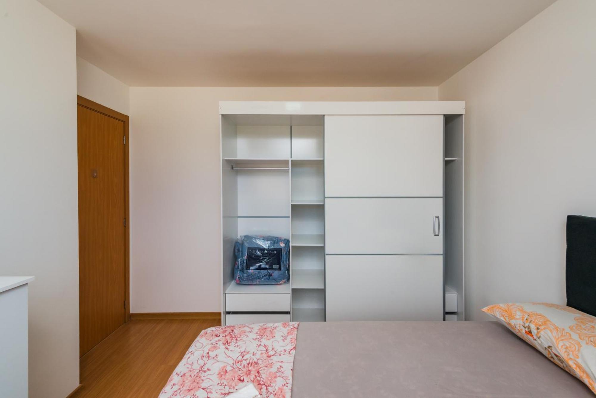 São Sebastião Acomodações by Rental