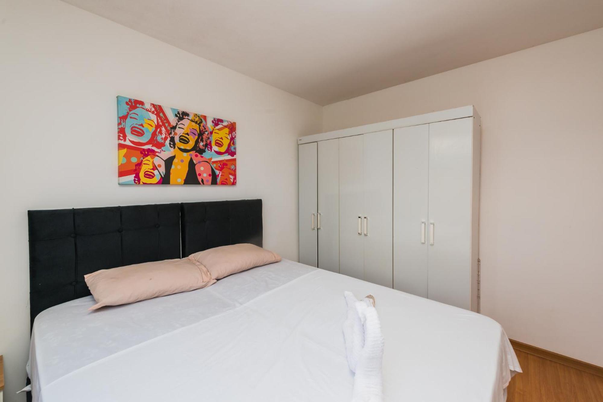 São Sebastião Acomodações by Rental