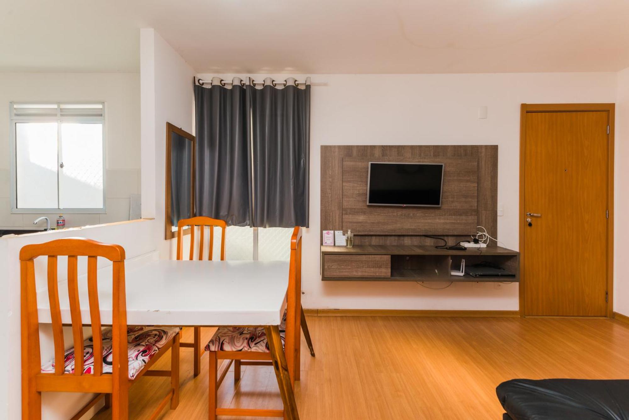 São Sebastião Acomodações by Rental