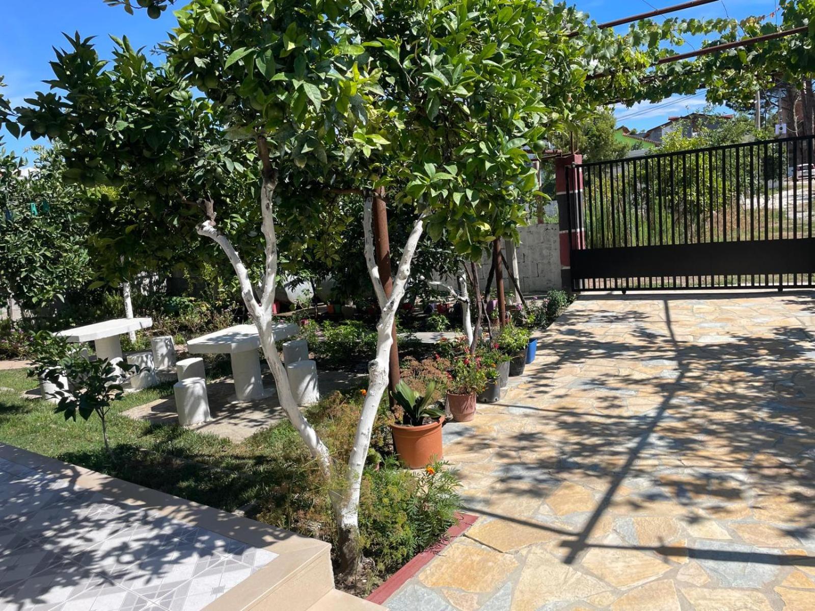 Vila Serena