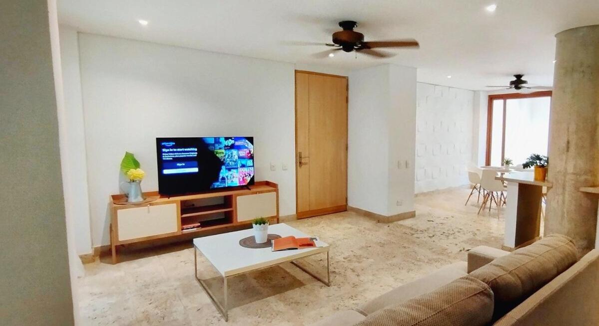 Apto Lujo 2Bd y Jacuzzi privado en pleno centro