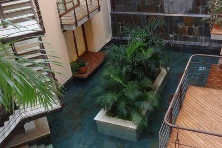 NEW Ocean Front View Luxury Triplex w jacuzzi 2BR