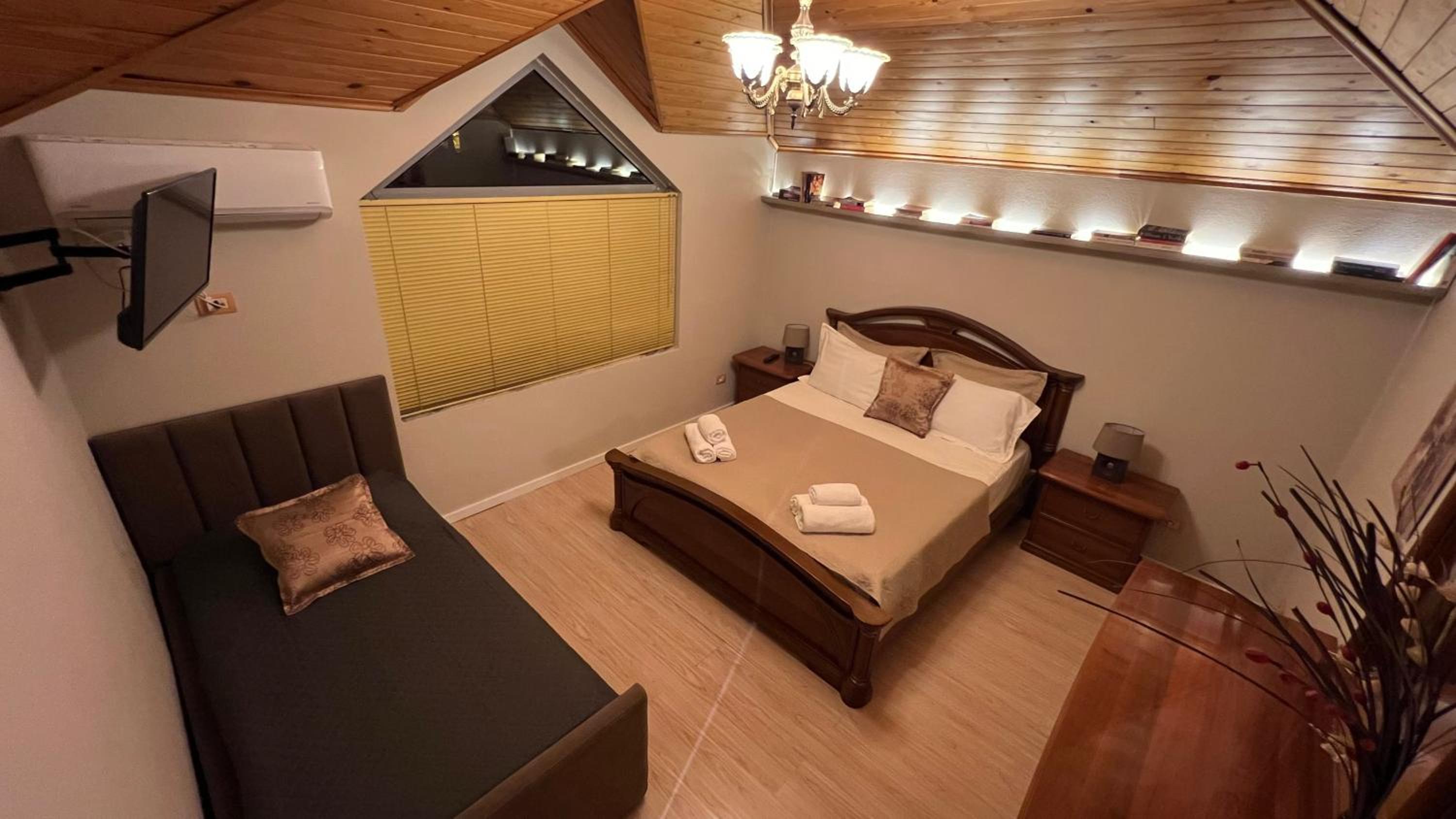 Ora Apartment