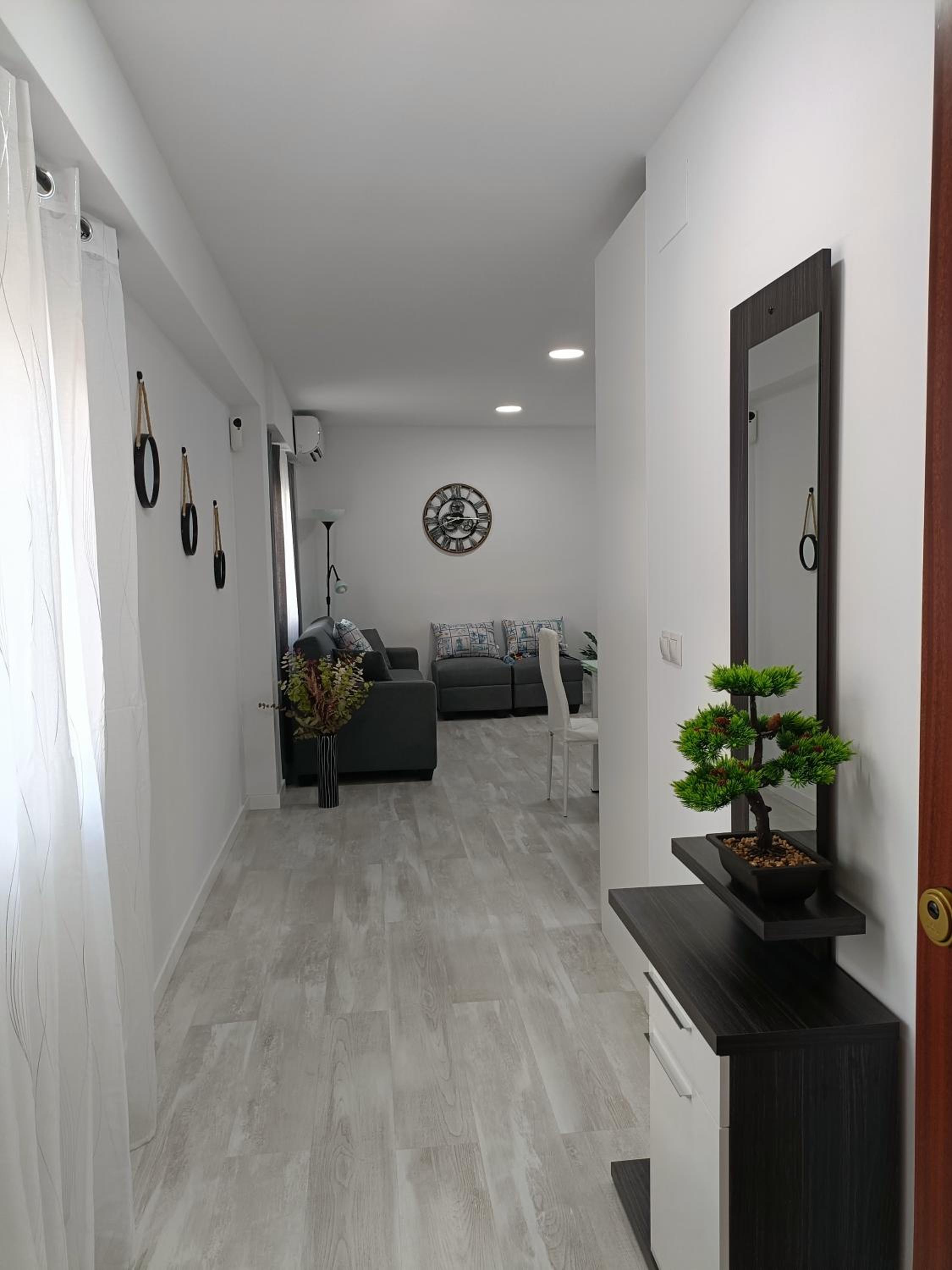 Mare de Deu, vivienda vacacional para familias y mayores de 25 años en el Grao de Gandia-Playa view 3