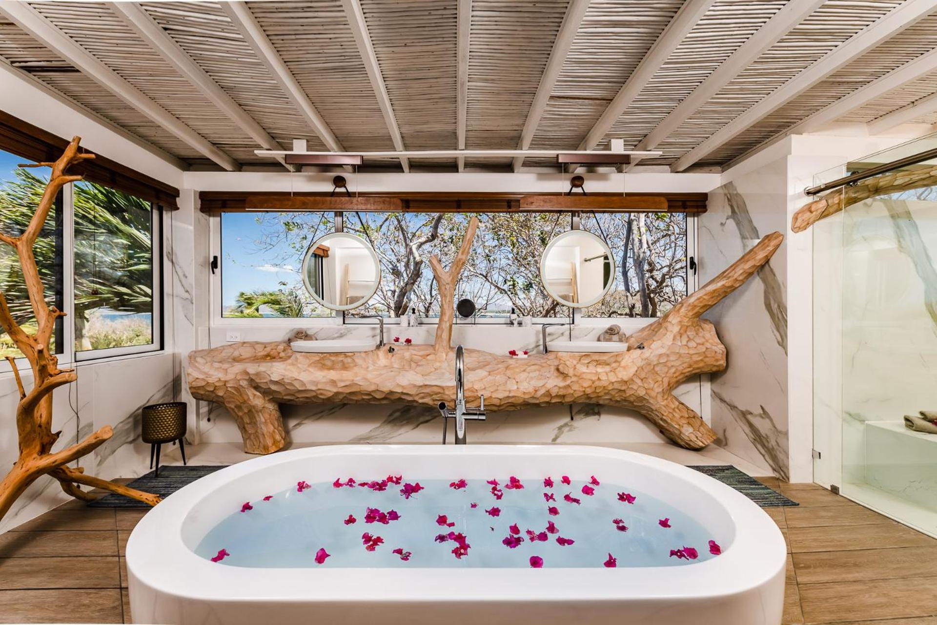 The Point Luxury Villa, Tamarindo