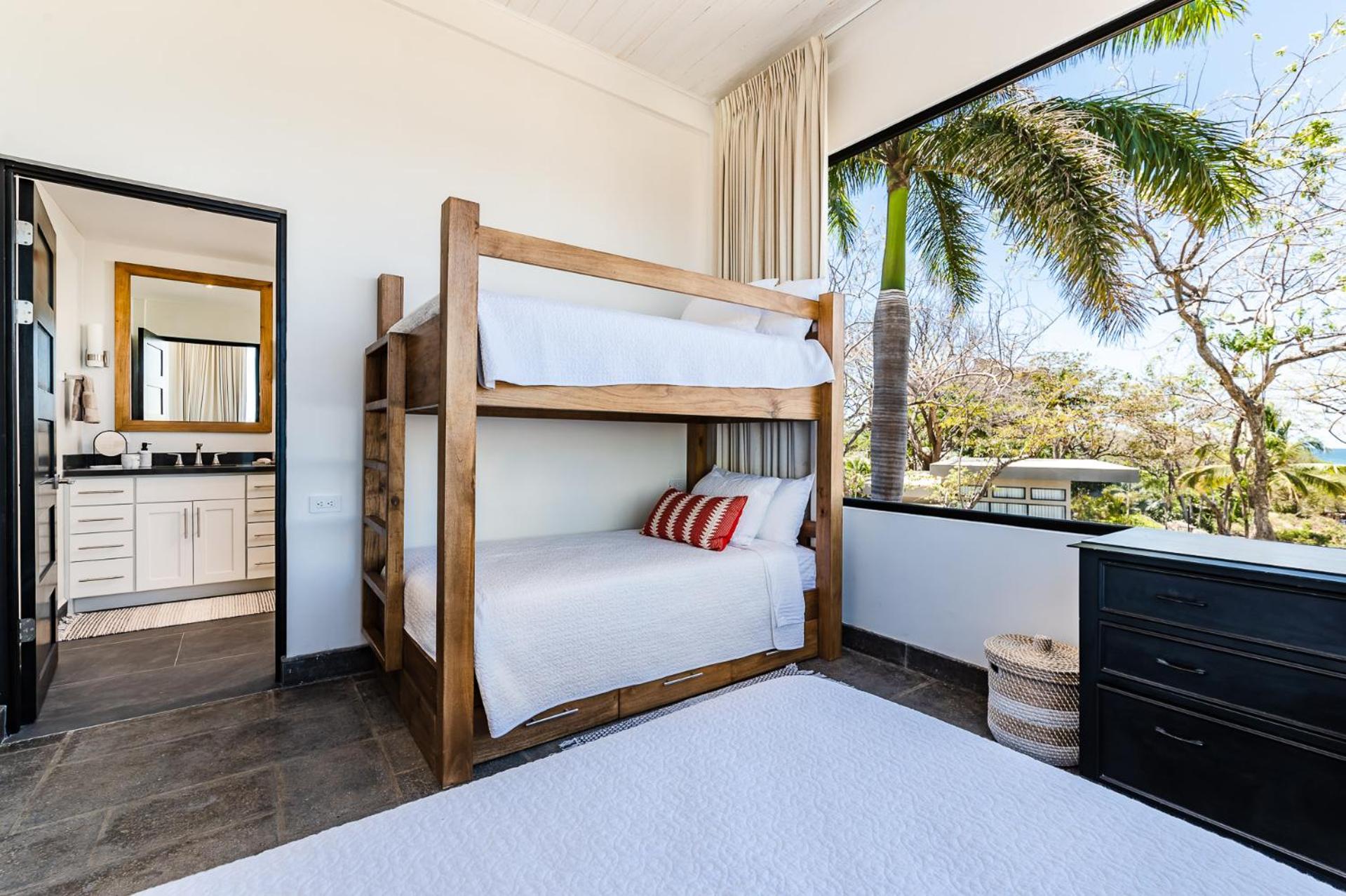 The Point Luxury Villa, Tamarindo