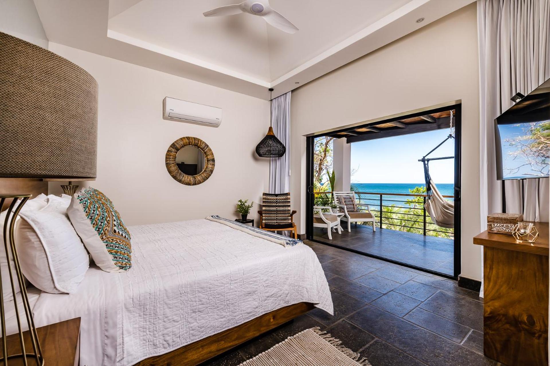 The Point Luxury Villa, Tamarindo