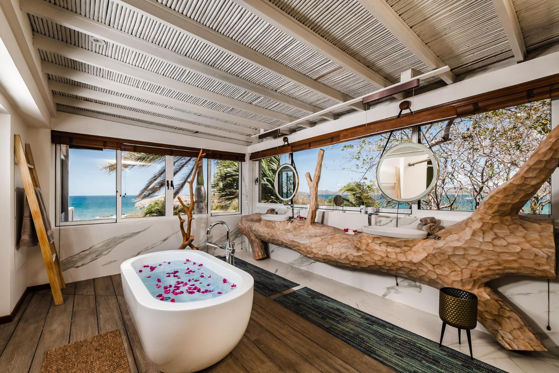 The Point Luxury Villa, Tamarindo