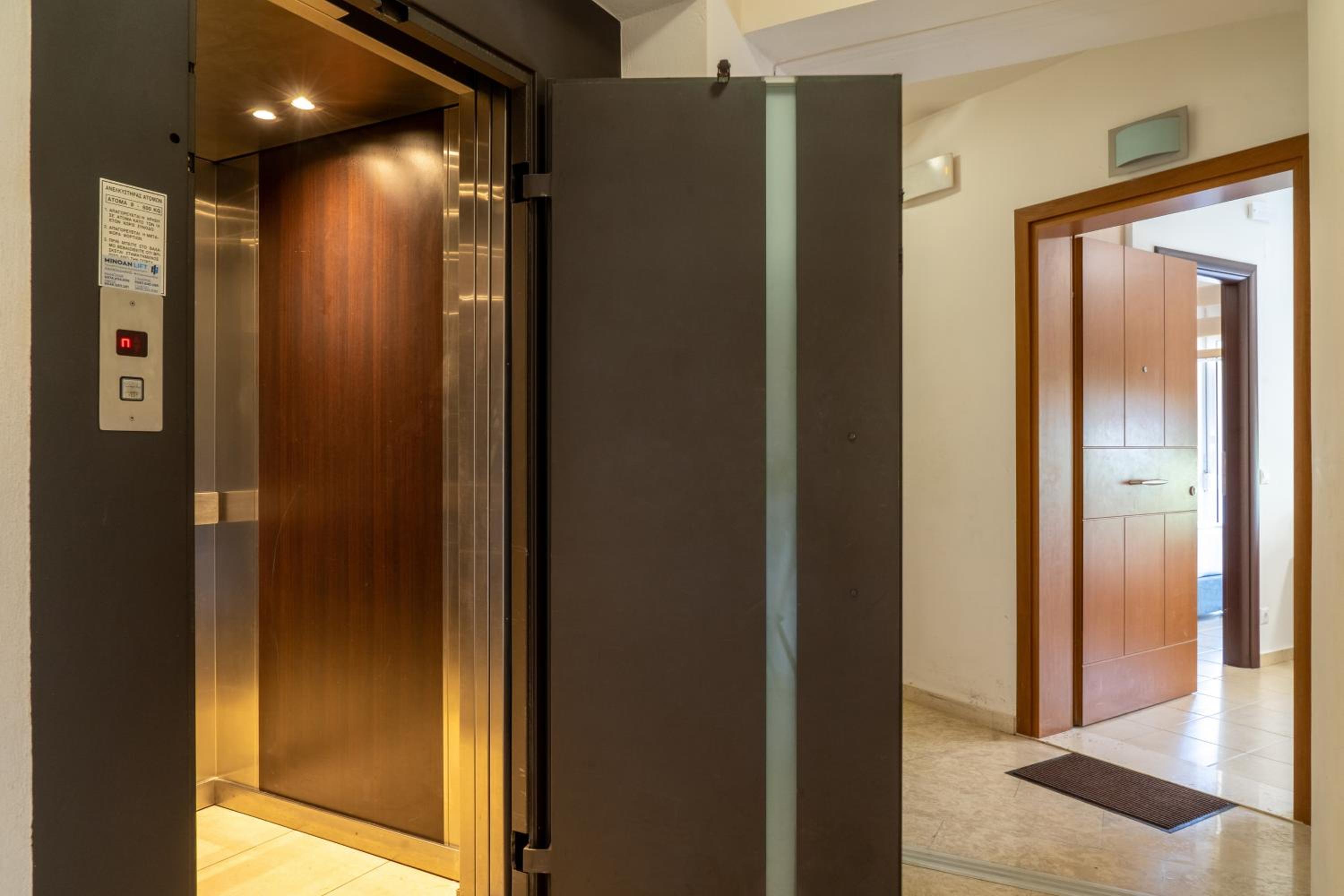 Minos Apartment photo 3