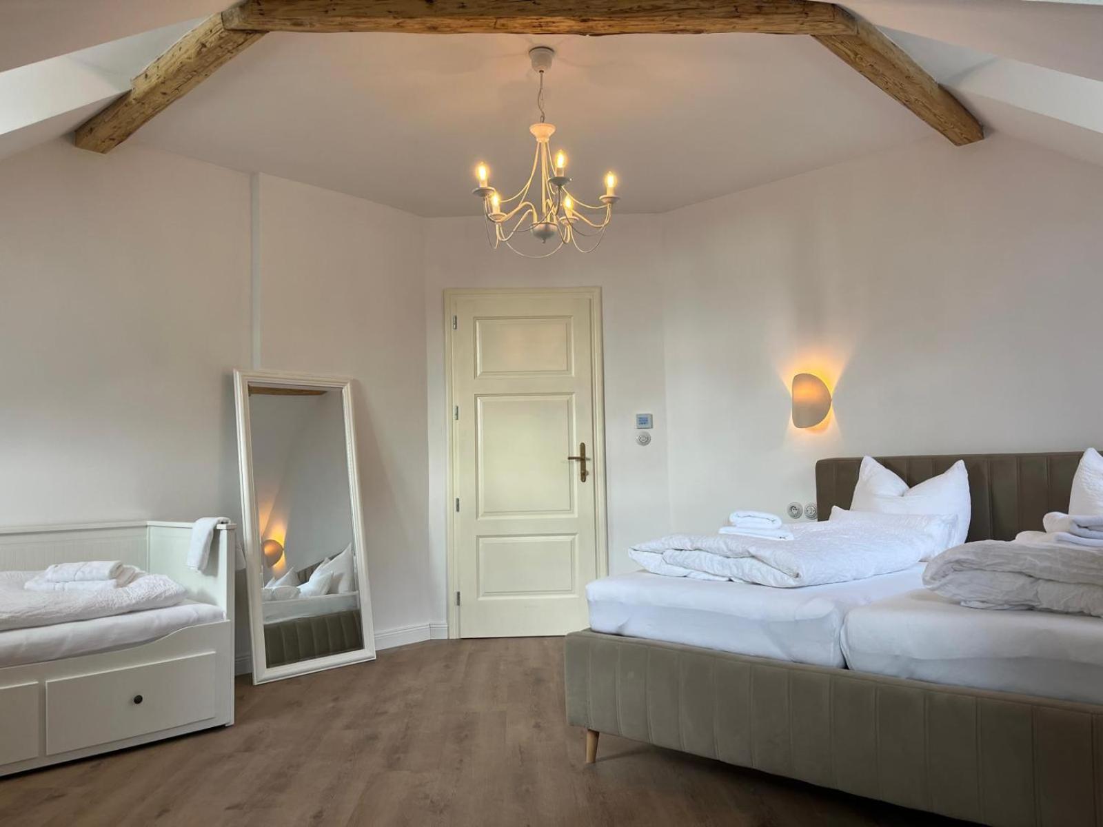 Residence Polonia - LAST available dates