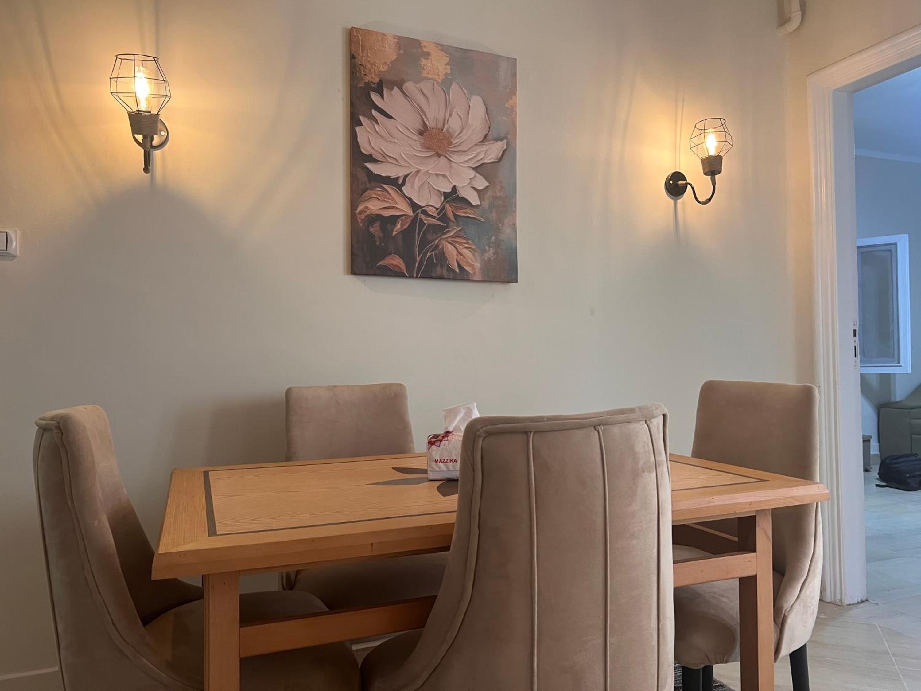 2 Bedroom Minutes Away From Nile Y3