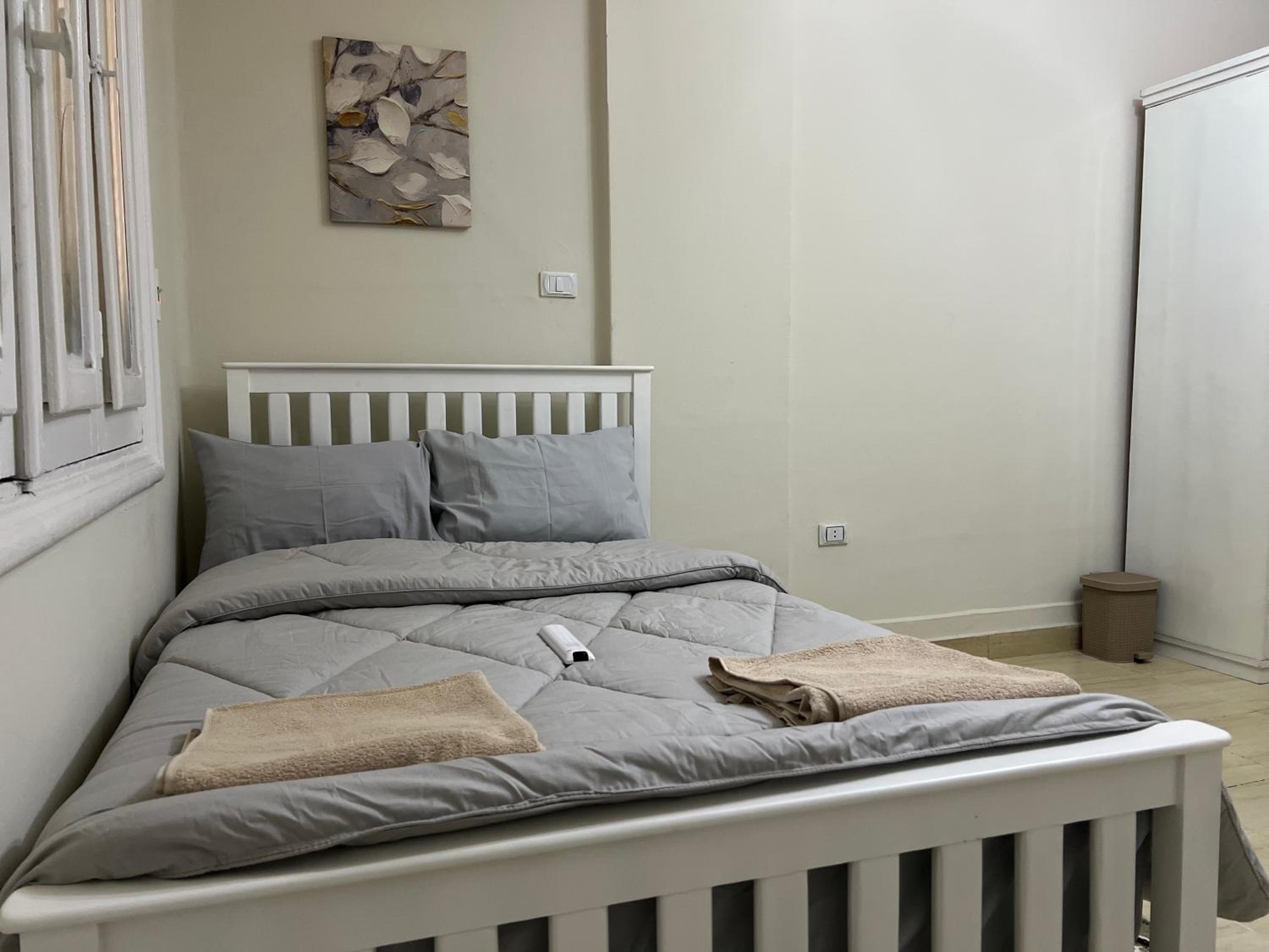2 Bedroom Minutes Away From Nile Y3