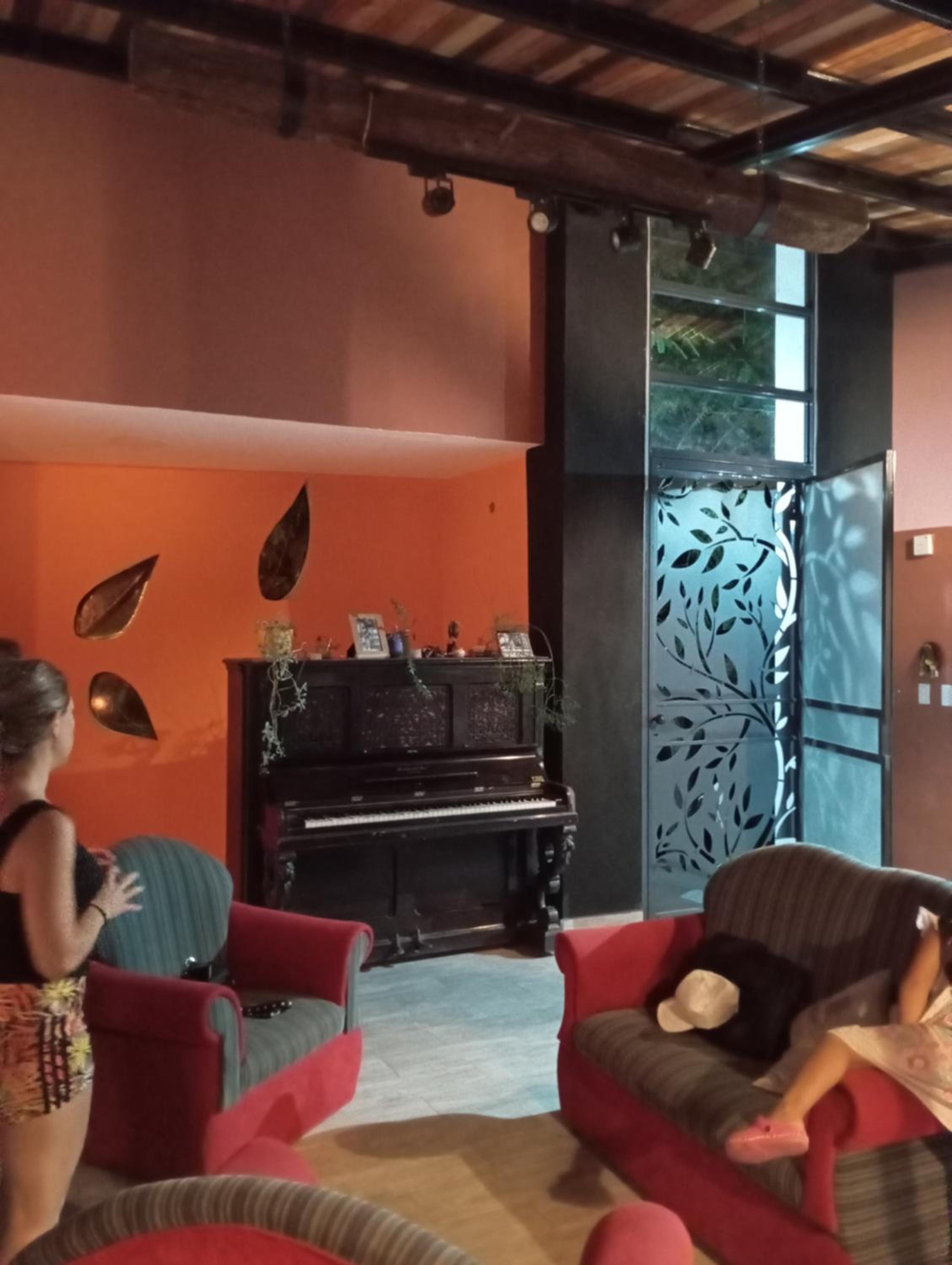 lounge