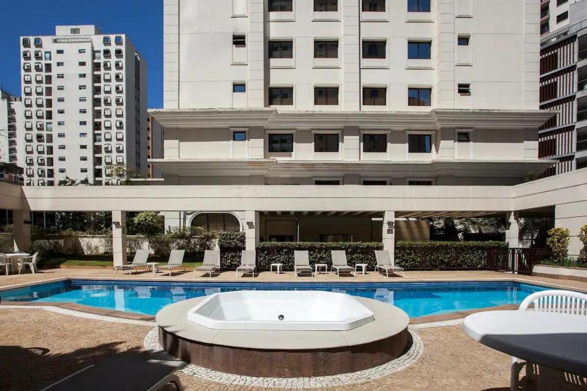 Suíte na Vila Olímpia by Conviva