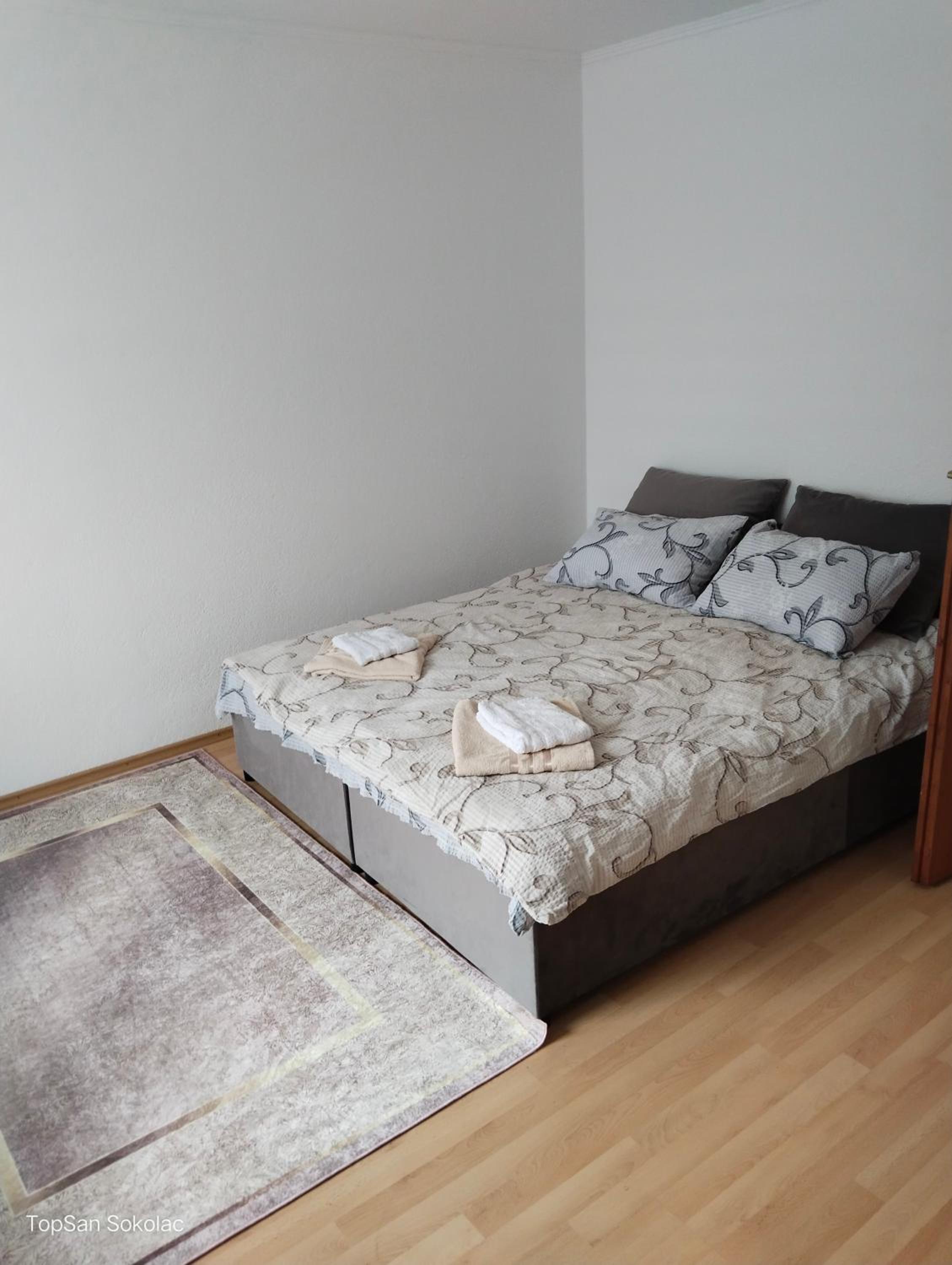 Topsan Prenociste Rooms