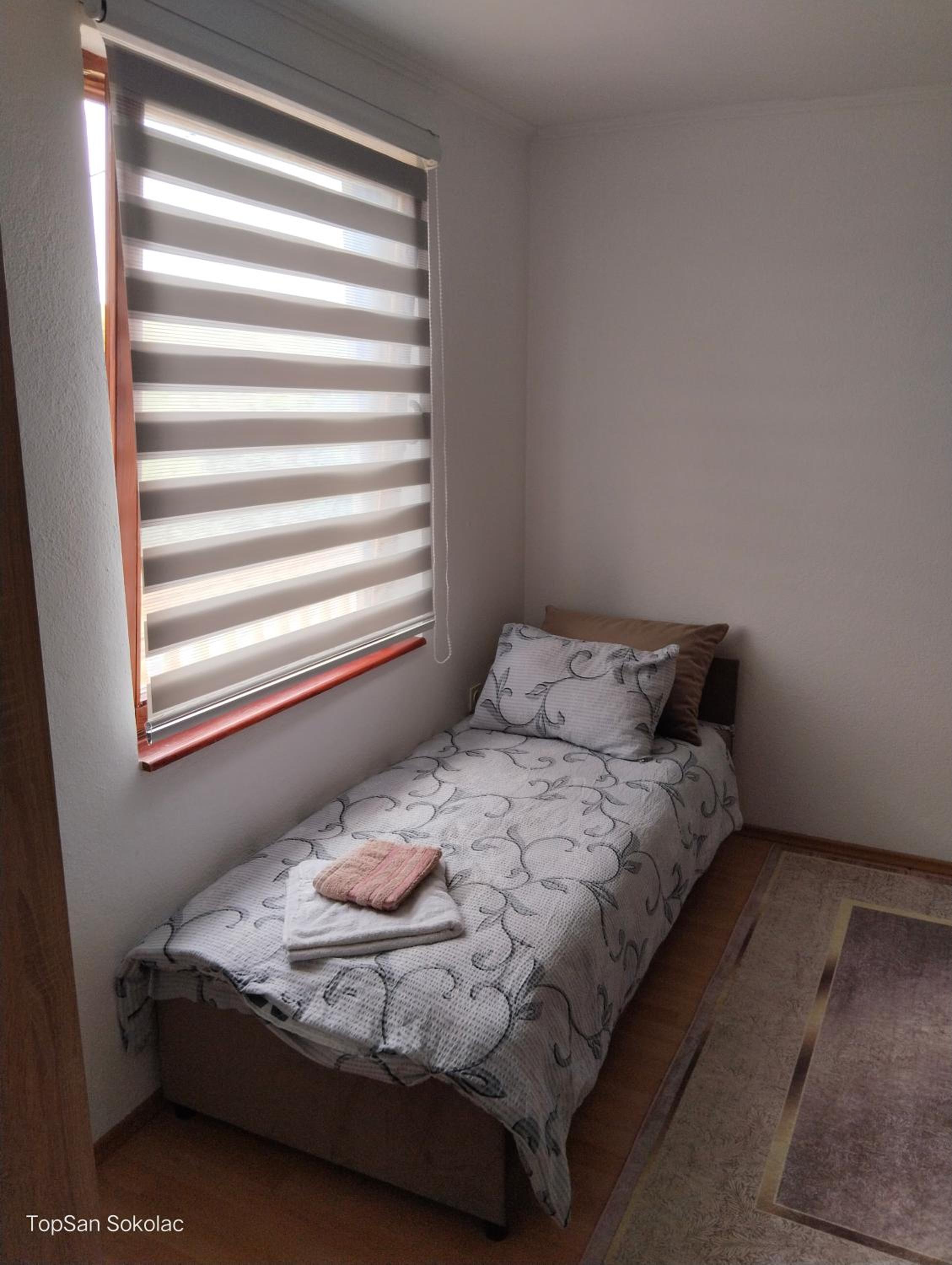 Topsan Prenociste Rooms