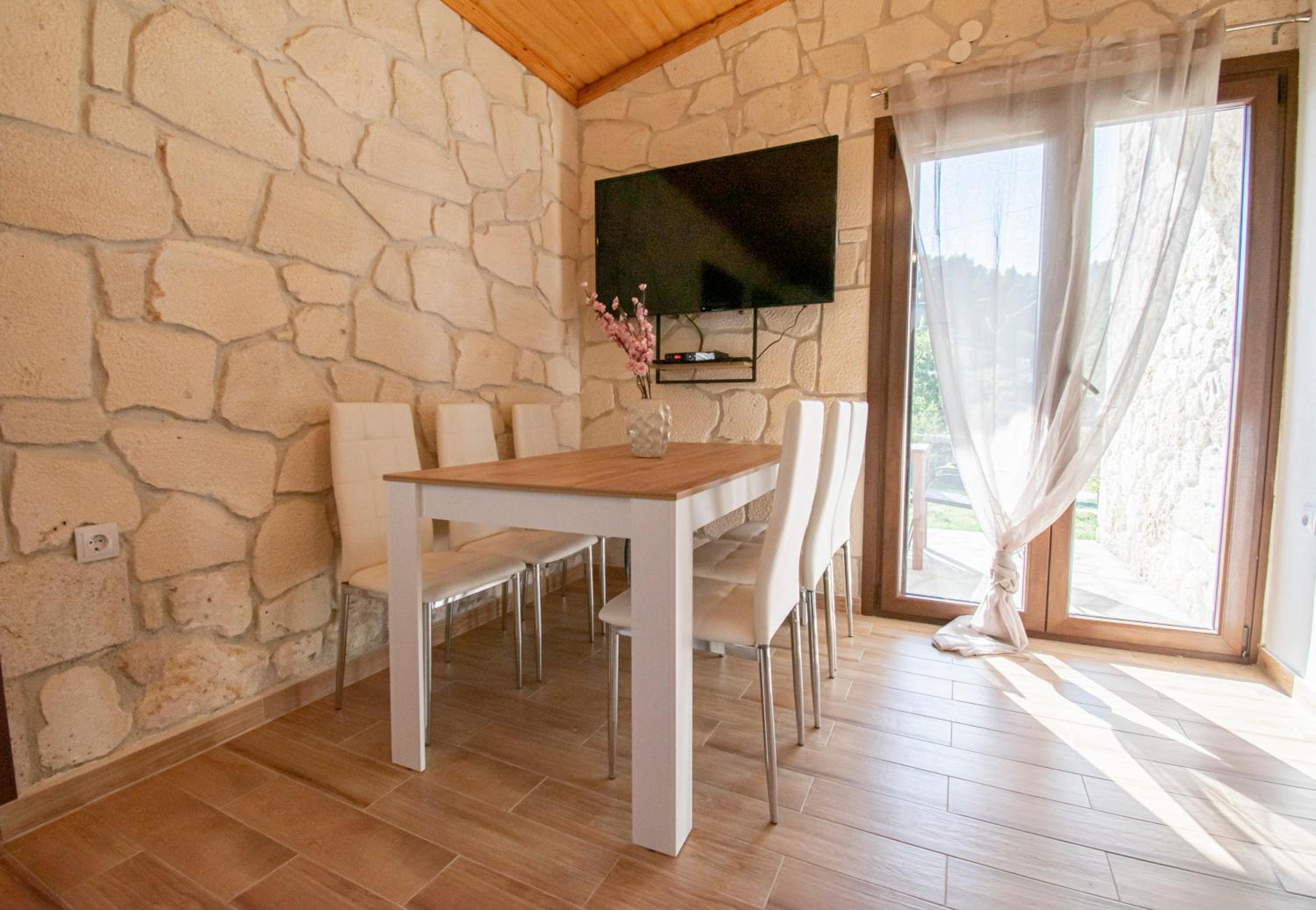 Ikarion Village Home by RentalsPro- Fourka Halkidiki view 5