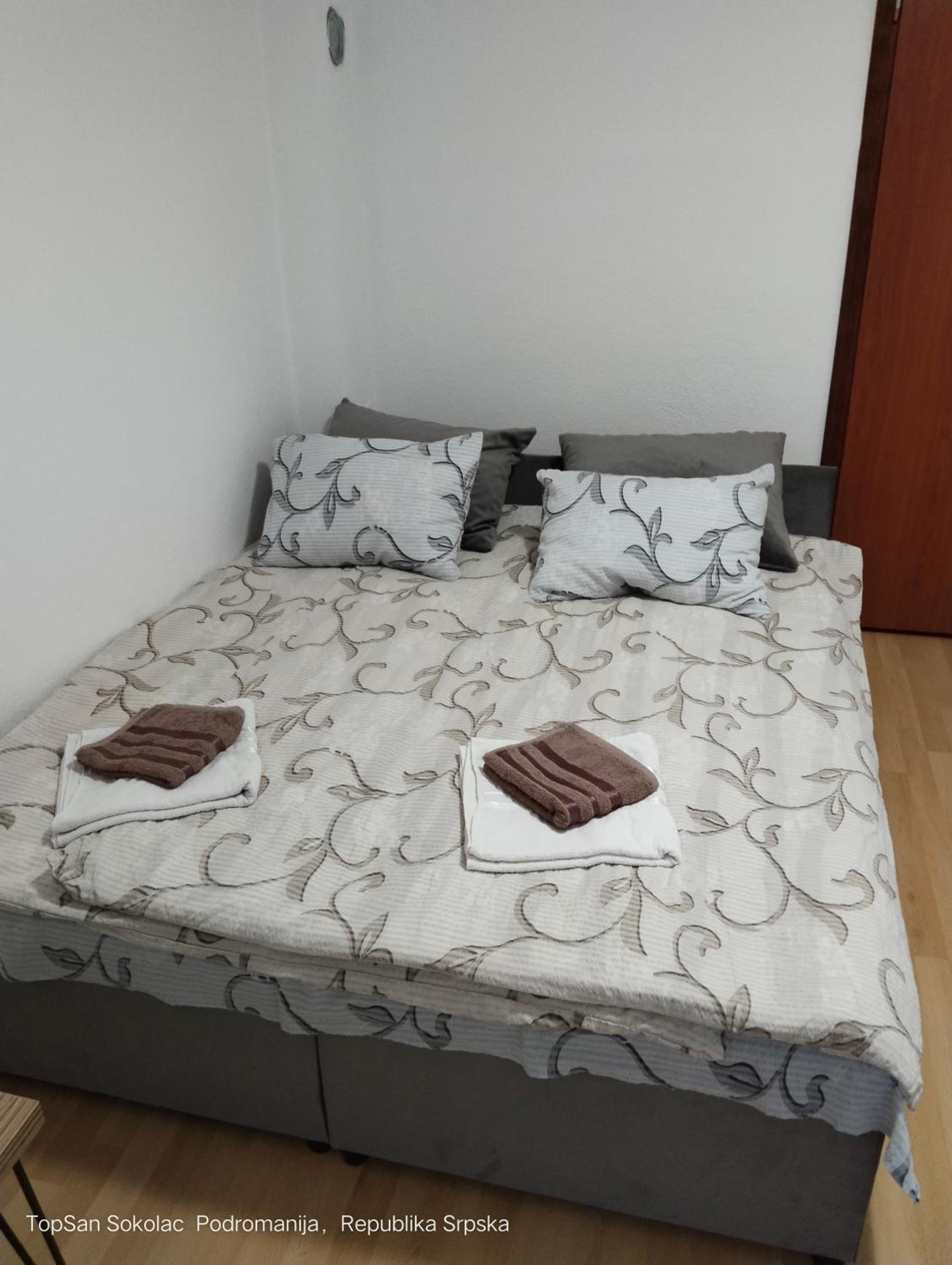 Topsan Prenociste Rooms